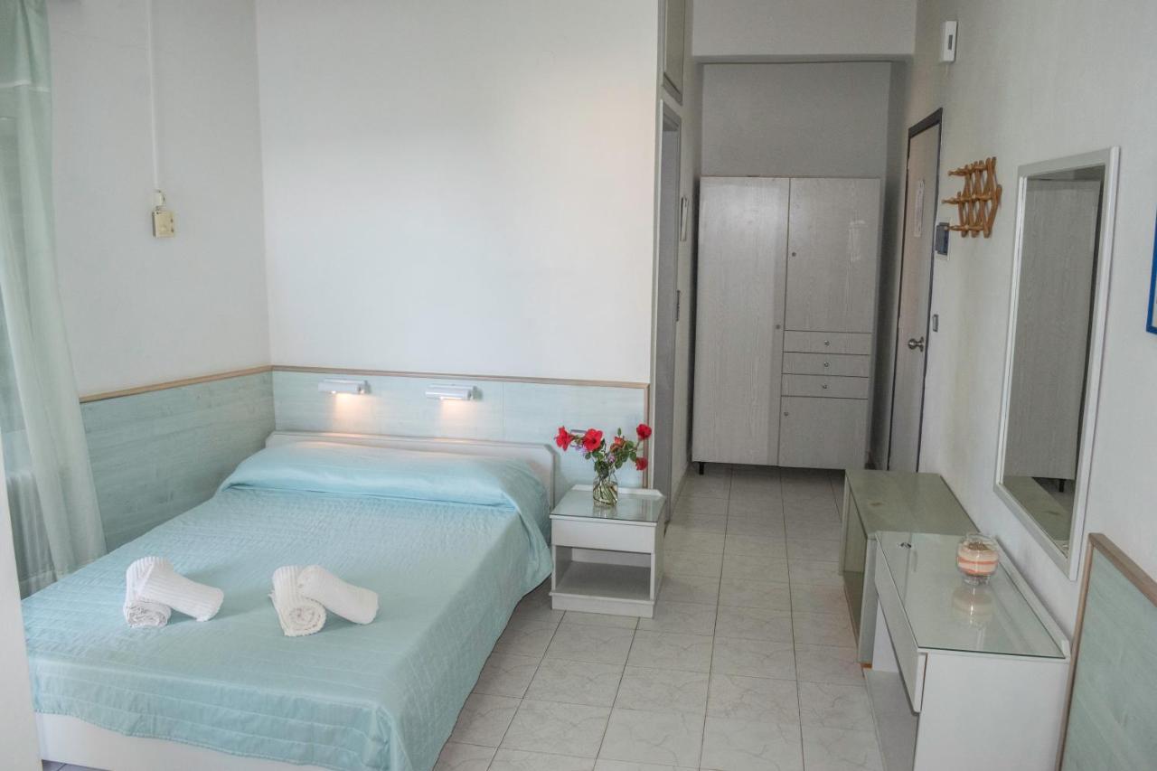 Stefanie Studios Agia Marina Exterior foto