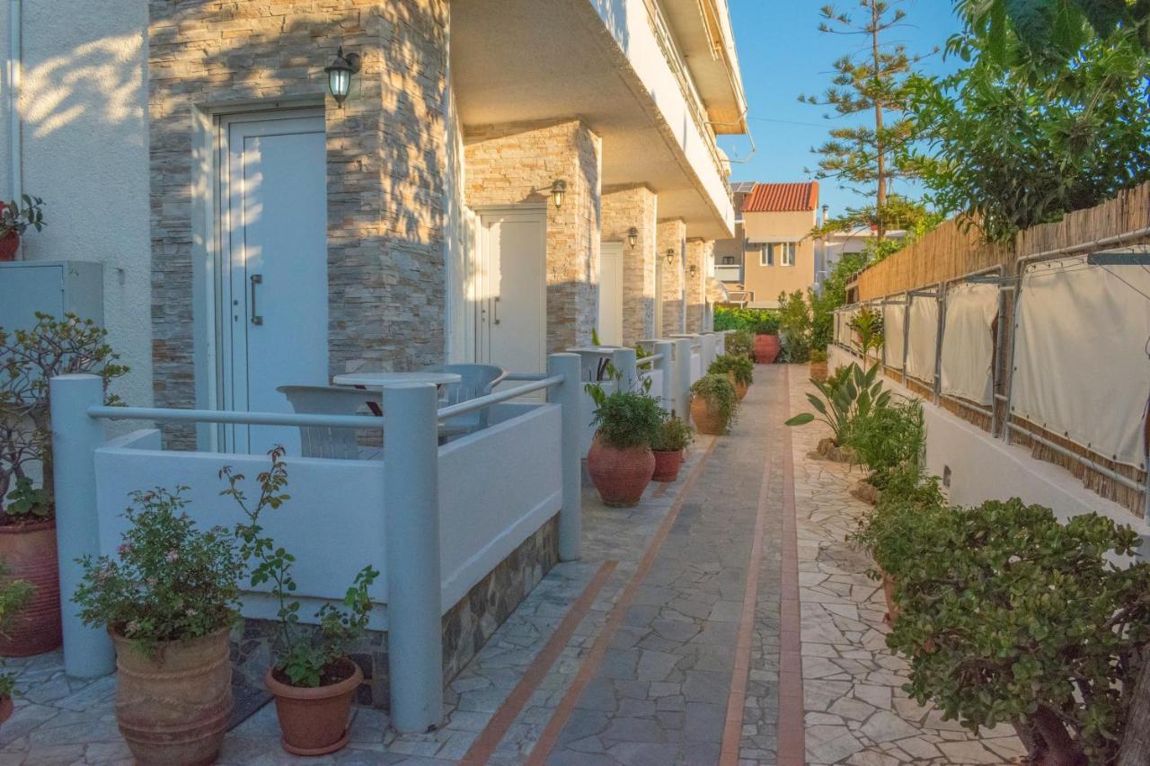 Stefanie Studios Agia Marina Exterior foto
